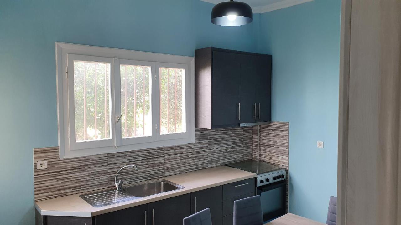Nafpaktos Seaside Apartment Экстерьер фото